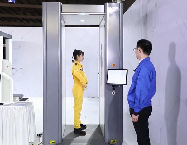 毫米波安檢門