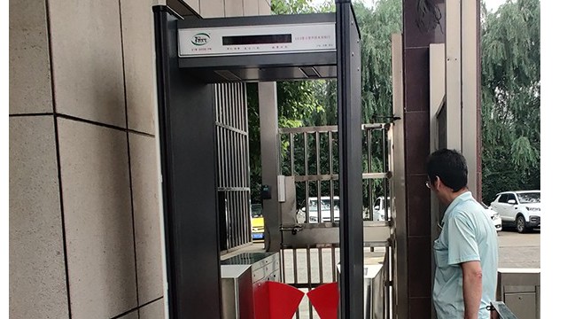采購(gòu)室外防水安檢門只為一份信任！常州中海再次“握手”探天下